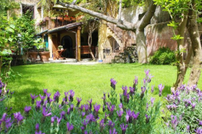 Гостиница Inn The Garden Guest House  Катания